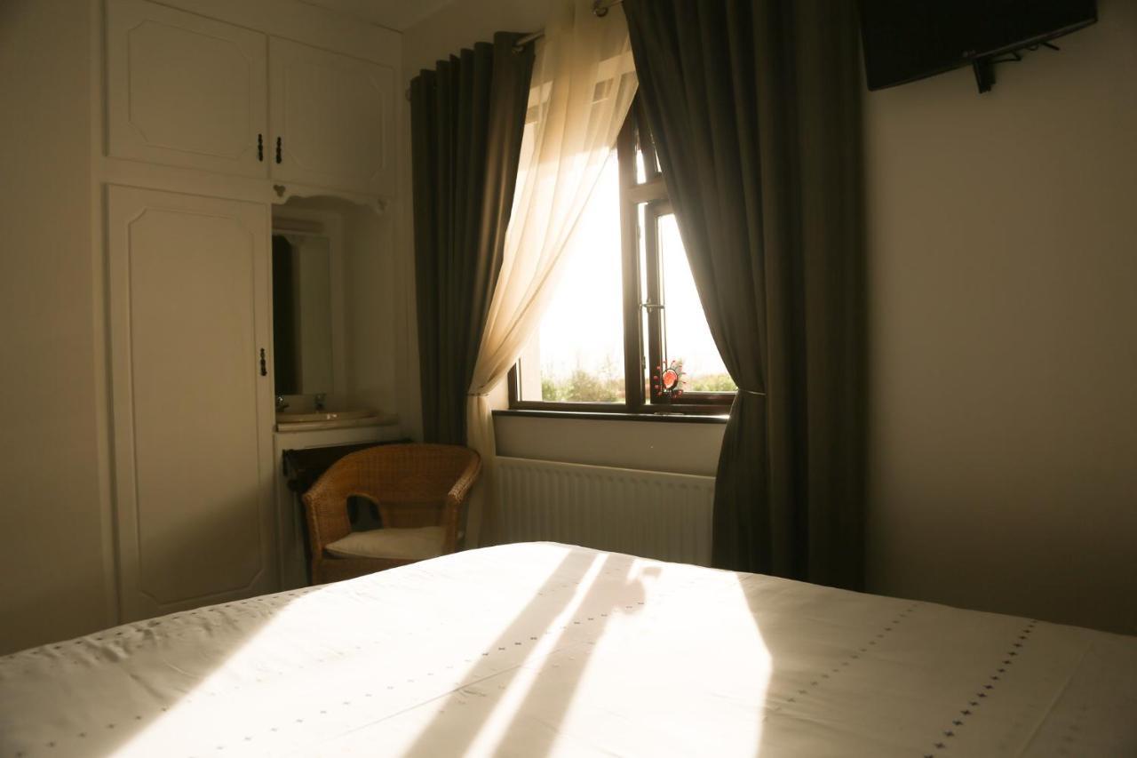 Ben Breen House B&B คลิฟเดน ภายนอก รูปภาพ