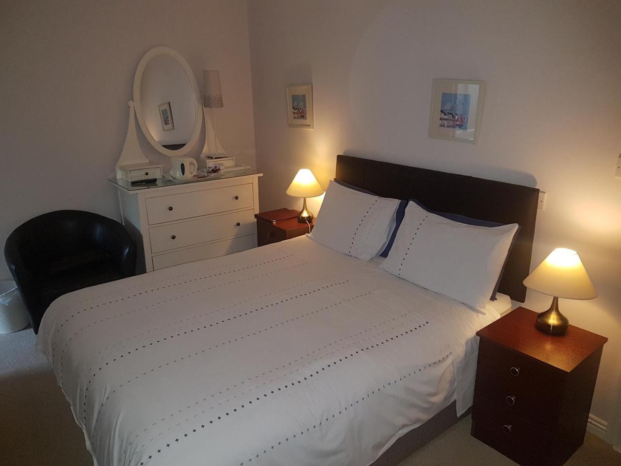 Ben Breen House B&B คลิฟเดน ภายนอก รูปภาพ