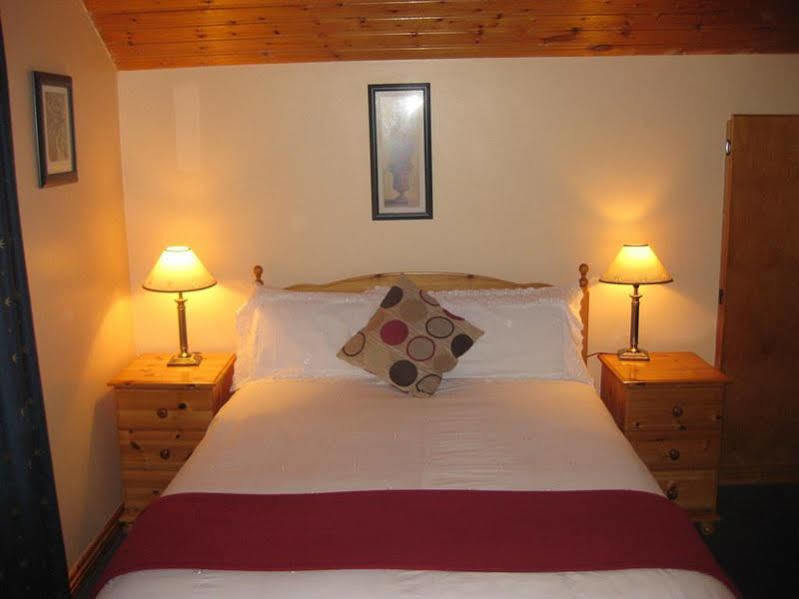 Ben Breen House B&B คลิฟเดน ภายนอก รูปภาพ